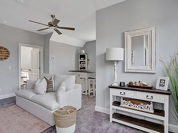 8087 Honeycomb Ln — Photo 24