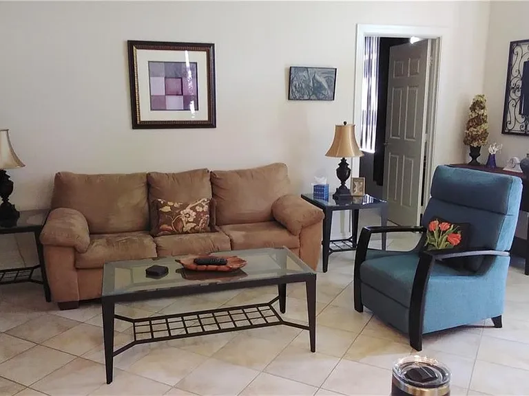 5076 Annunciation Cir #2206 — Photo 6