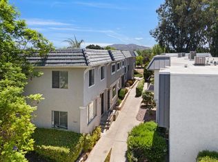9445 Carlton Oaks Dr UNIT B, Santee, CA 92071