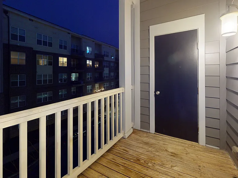 The Quarters at Towson Town Center — Photo 181