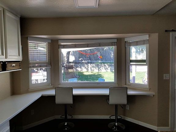 5th image of 2287 Glacier Dr