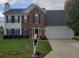 4005 Glasgow Ct, High Point, NC 27265