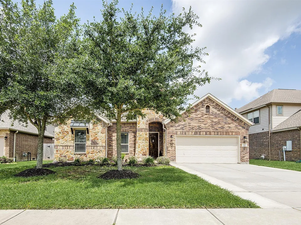 321 Westwood Dr