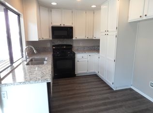 2862 N Cottonwood St Unit 3, Orange, CA 92865