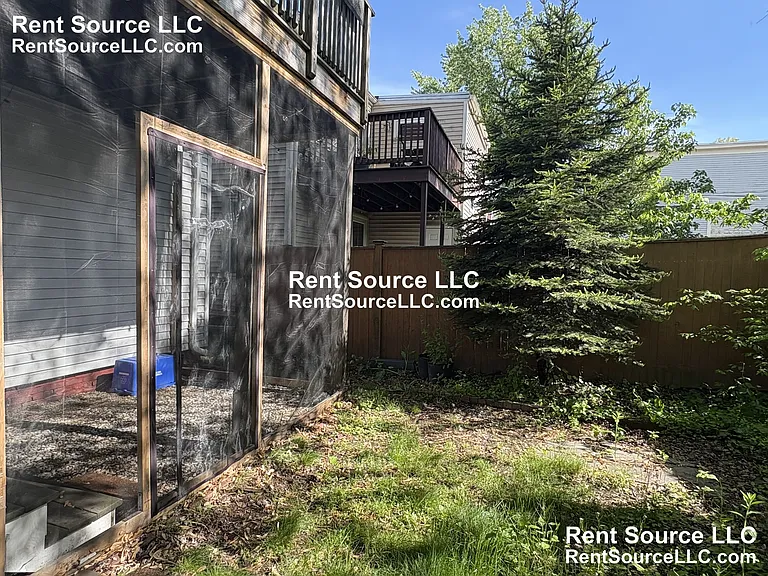 30 Wyatt St — Photo 16