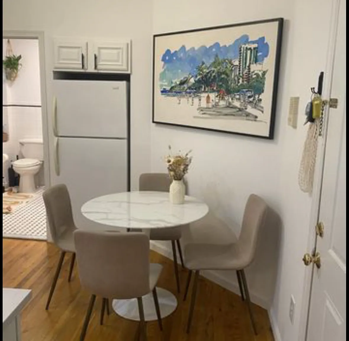 1 bed, 500 sqft, $1,300 — Photo 3