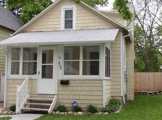 408 S Fairview Ave, Lansing, MI 48912