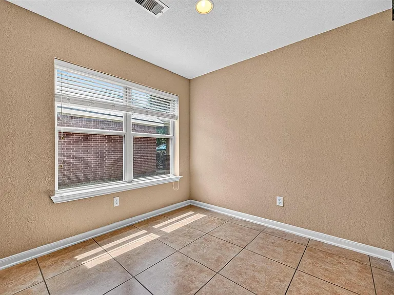 26738 Henson Falls Dr — Photo 18