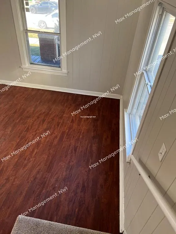 824 Merrill St — Photo 4
