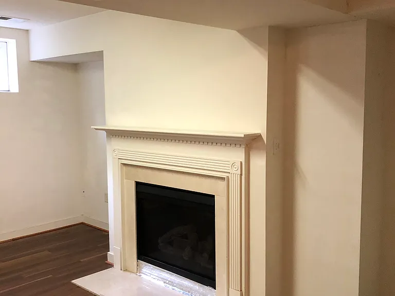 Basement recreation room