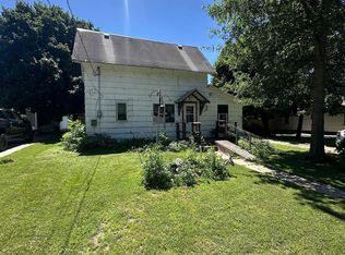 443 Sumner St, Cherokee, IA 51012