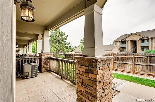 8356 Stonybridge Circle — Photo 3