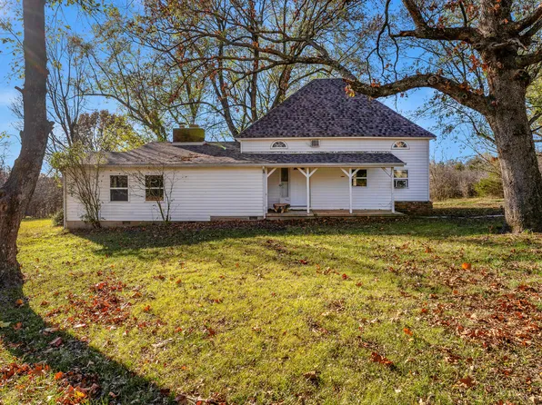 21 Freight Road, Conway, MO 65632