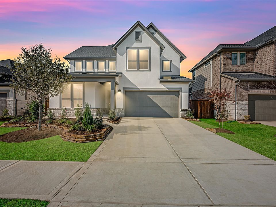 25922 Woods Bay Drive