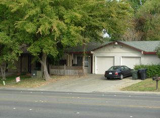 5702 Manzanita Ave, Carmichael, CA 95608