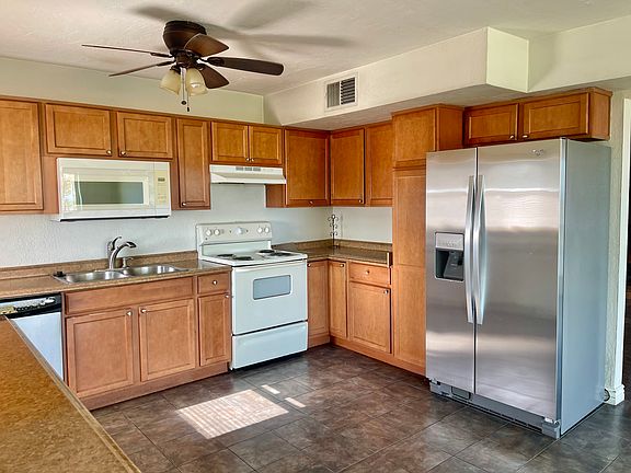 3rd image of 11232 N 15th Ln #1