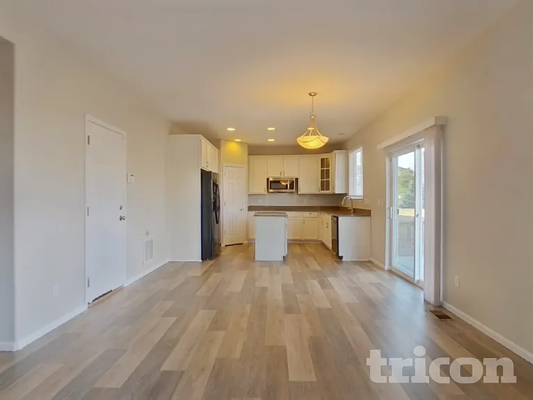 7191 S Oak Hill Cir — Photo 3