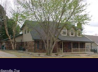 304 S Hampton Dr, Conway, AR 72034