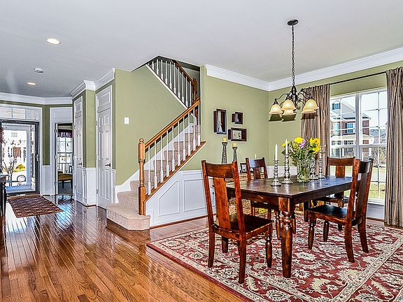 4th image of 42659 Windflower Dr
