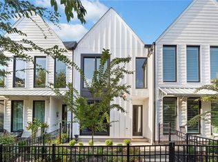 104 Pearl St, Woodstock, GA 30188