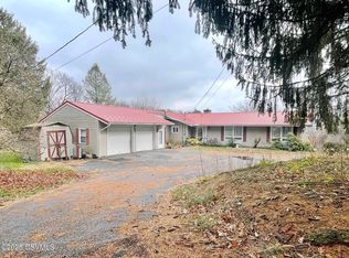 585 Pine Ridge Rd, Lewisburg, PA 17837
