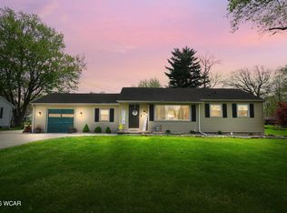 1725 Jo Jean Rd, Lima, OH 45806