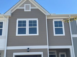 155 S Copper Fox Ln, Smithfield, NC 27577