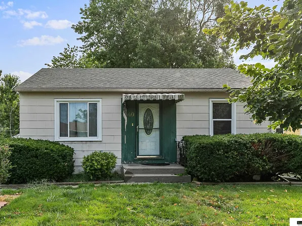 3840 S 18th St, Lincoln, NE 68502