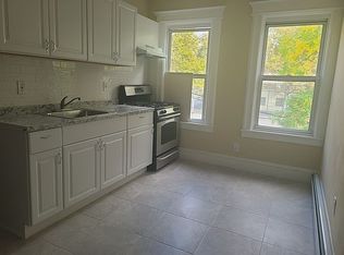 88-17 90th St #3, Woodhaven, NY 11421
