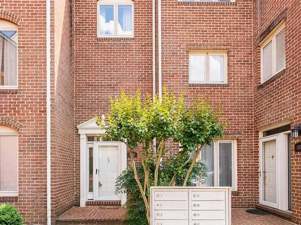 1809 N Uhle St #1, Arlington, VA 22201