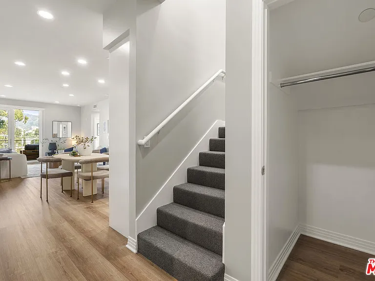 7428 Santa Monica Blvd #Penthouse 507 — Photo 25