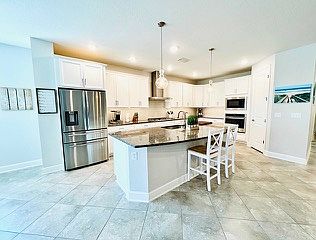 5th image of 24 Woodsong Ln