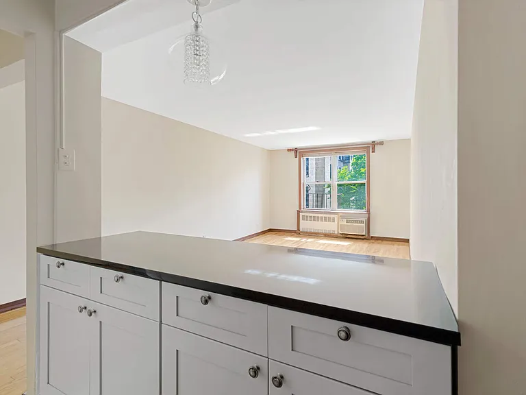 30-44 29th St #4C — Photo 4