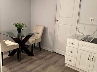 (Undisclosed Address), Fresh Meadows, NY 11365