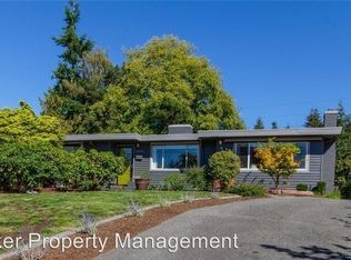 1341 N Hawthorne St, Tacoma, WA 98406