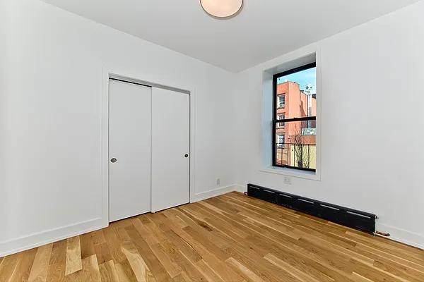 Rented by Manhattan Residential Inc. | media 10