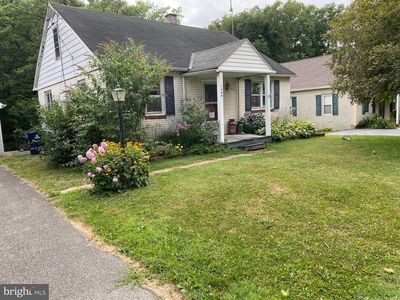 1438 Village Rd, Lancaster, PA, 17602
