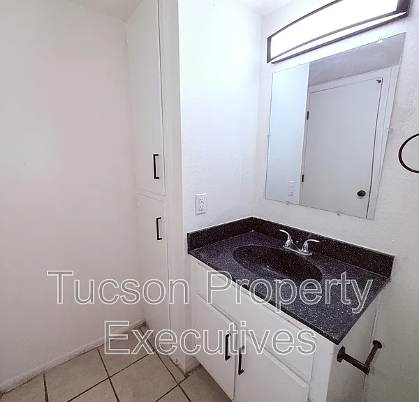 319 E Mohave Rd #108 — Photo 1
