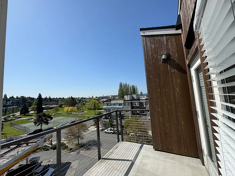 Plaza Apartments — Photo 117