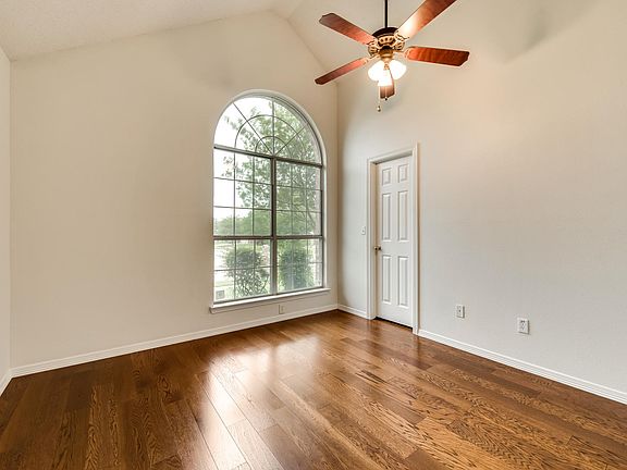 4th image of 12261 Cajun Dr