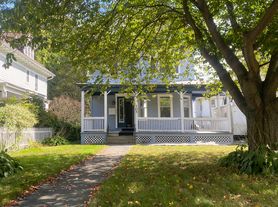 105 Manning Blvd, Albany, NY