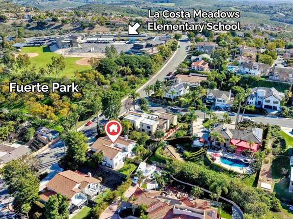 6809-11 Corintia St, Carlsbad, CA 92009