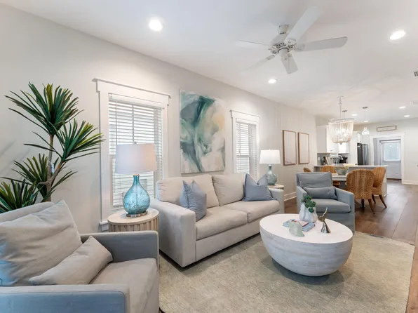 101 42nd St #E, Pt Saint Joe, FL 32456