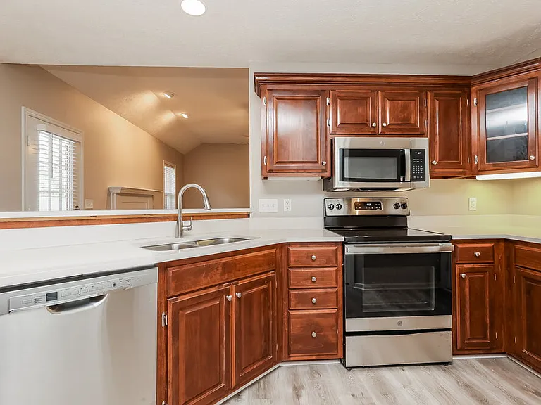 4116 Highlander Ct — Photo 10