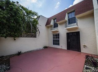 9770 SW 92nd Ter, Miami, FL 33176