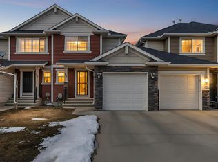 12 S Cranberry Grn SE, Calgary, AB T3M 1L5