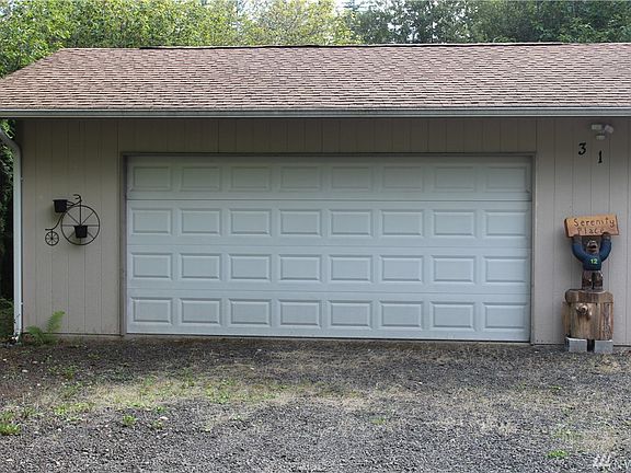 3rd image of 3141 N Silver Ln N