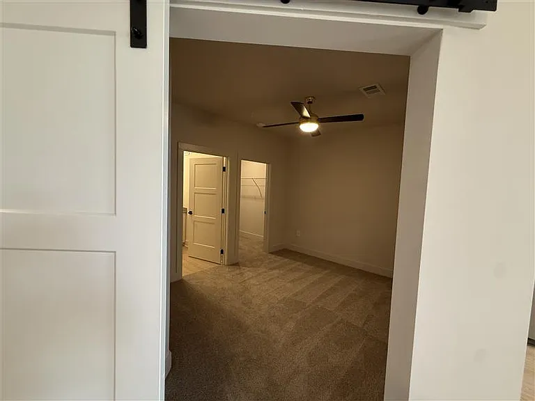 District on the Etowah Apartments — Photo 343