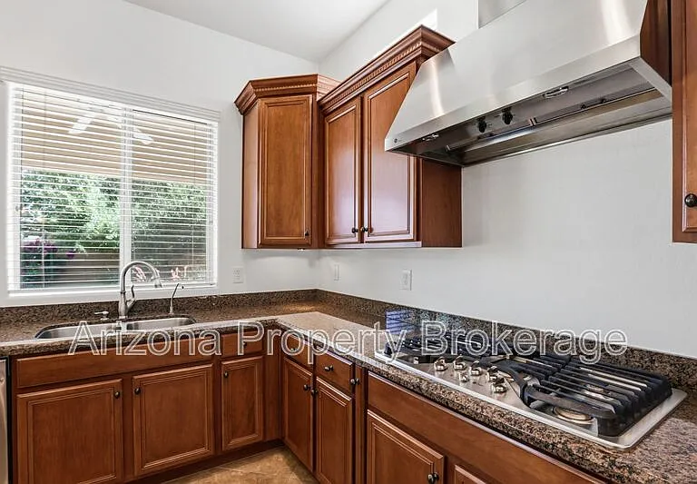 16192 W Berkeley Rd — Photo 14