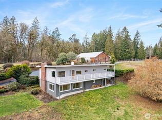 18215 Herron Rd NW, Lakebay, WA